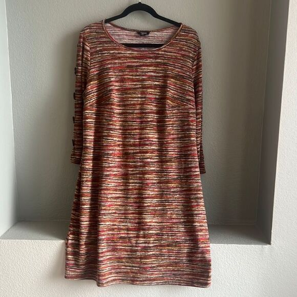 Tacera Dress - Picture 1 of 6